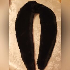 Vintage Faux Fur Collar with Satin Lining, Black, 38" Length. Excellent
